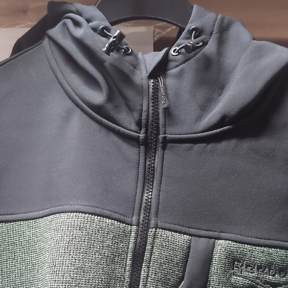 Reebok Two-Tone Black and Green Hoodie Jacket - Picture 4 of 7
